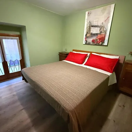 Casa Nella Corte בלאנו